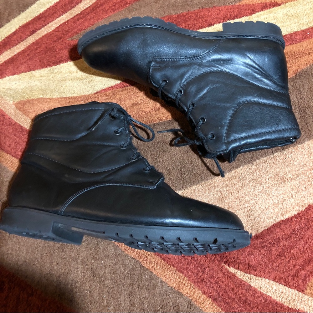 Siberian Husky Leather Ankle Boots